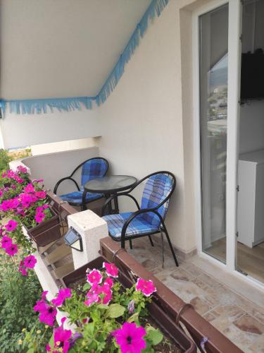 Apartments Markovi Konaci in Требін