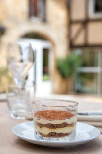 Hôtel A Jayac - Logis Hotels - image 5