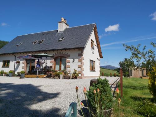 Thistle Dhu Bed & Breakfast - Accommodation - Glenlivet