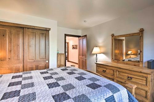 Updated Family Getaway with Deck and Ski Shuttle! - main image