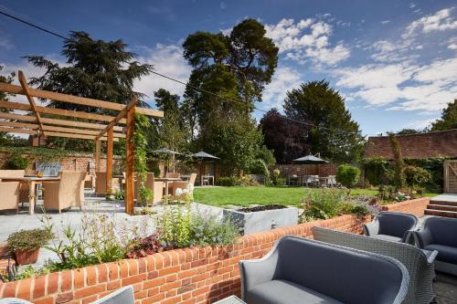 Garden, The Royal Oak, Yattendon in Frilsham