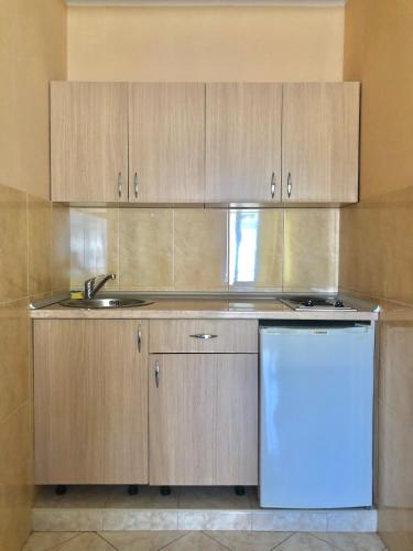 Kitchen, Apartments Ela in Ulcinj