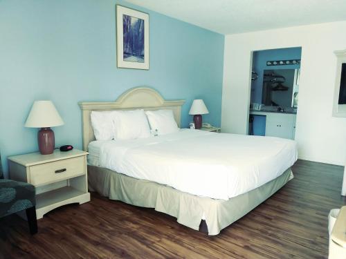 Victoria Palms RV Resort