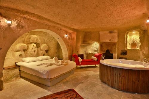 Cappadocia Eagle Cave Inn