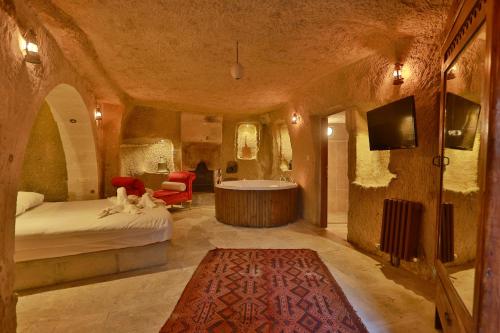 Cappadocia Eagle Cave Inn