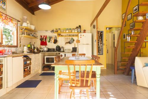 設施, Casa dos Acores B&B in 阿爾馬桑