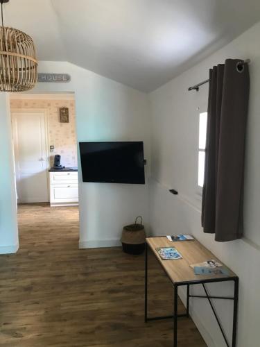 Appartement entre Océan et montagne 15bis avenue de Montbrun Anglet