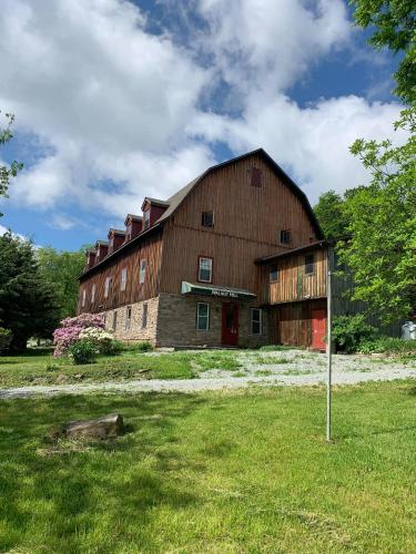 Baneberry Meadows B&B