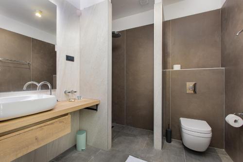 Hotel Millenium deluxe Room Type - Deluxe Double Room with Sea View