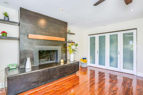 Tahquitz Modern Oasis Permit# 1207 in Palm Springs, USA