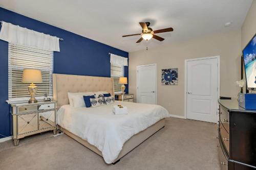 8BR Luxury Mansion - Family Resort - Private Pool Hot Tub and Games Room! - image 11