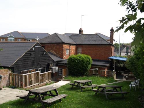 Jolly Brewers Free House Inn - Accommodation - Bishops Stortford