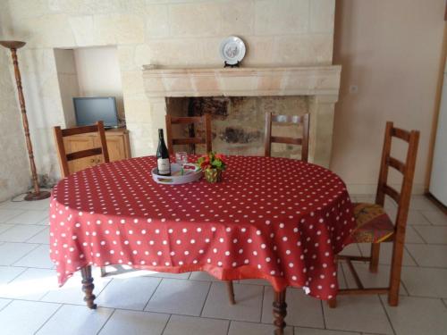 Gîte Restigné, 4 pièces, 6 personnes - FR-1-381-236