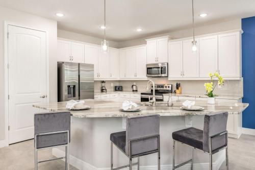 5 Star Villa with Private Pool on Encore Resort Orlando Villa 5454 - image 6