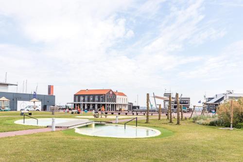  Bruinisse Harbour Apartments in Bruinisse