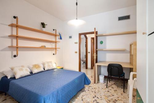 Pane & Pomodoro Beach Roomy Flat