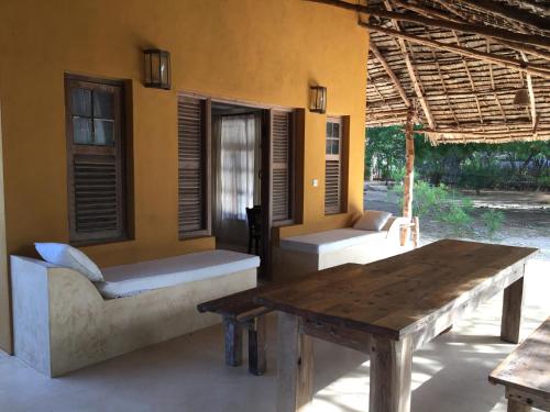Mangrove House 3