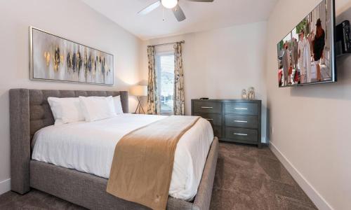 Beautiful Villa with first class amenities on Encore Resort at Reunion Orlando Villa 4708 - image 8