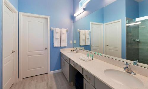 Exclusive 5 Star Villa with Private Pool on Solterra Resort Orlando Villa 4541 - image 10