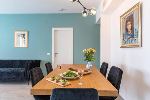 Instalações, Panoramic Sea Views Coastal Escape by Sea N' Rent in Nahariya