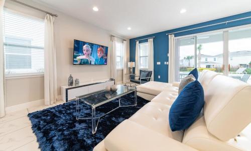 Exclusive Villa with Large Private Pool on Encore Resort at Reunion Orlando Villa 4473 - image 4