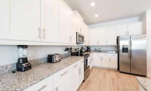 Exclusive Villa with Large Private Pool on Reunion Resort and Spa Orlando Villa 4625 - image 7