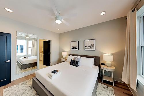 Exceptional Vacation Home in Nashville townhouse - image 7