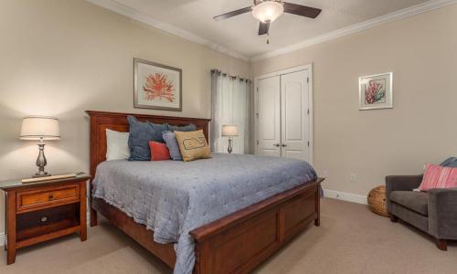Luxury Private Villa with Large Pool on Reunion Resort and Spa Orlando Villa 4588 - image 10