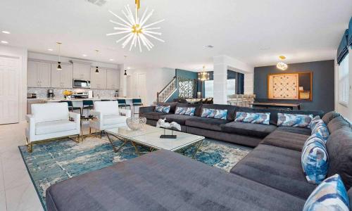 Luxury Private Villa with Large Pool on Solara Resort Orlando Villa 4711 - image 3