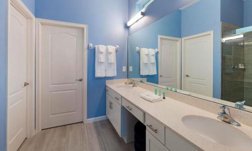 Luxury Private Villa with Large Pool on Solterra Resort Orlando Villa 4542 - image 10