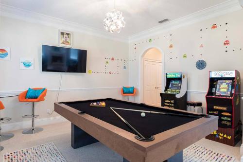 Luxury Private Villa with Pool on Reunion Resort Orlando Villa 5465 - main image