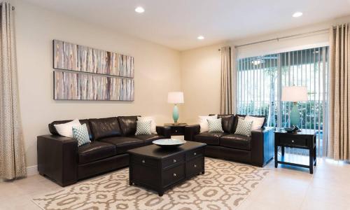 Luxury Villa on Encore Resort at Reunion with a Private Pool Orlando Villa 4696 - image 4