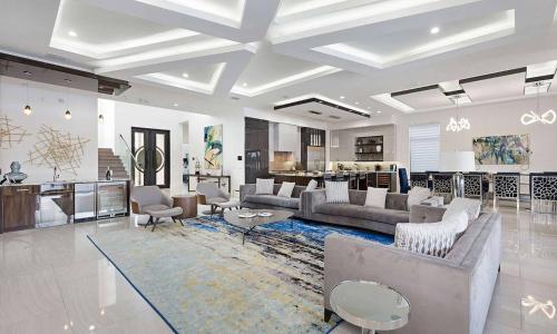 Luxury Villa on Reunion Resort and Spa with a Private Pool Orlando Mansion 4618 - image 5