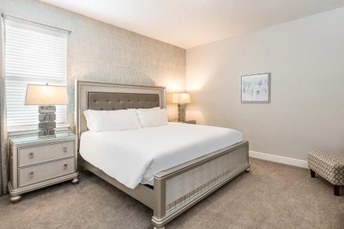 Luxury Villa with Private Pool on Encore Resort at Reunion Orlando Villa 4453 - image 9