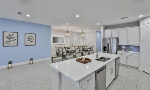 Luxury Villa with Private Pool on Encore Resort at Reunion Orlando Villa 4484 - image 2