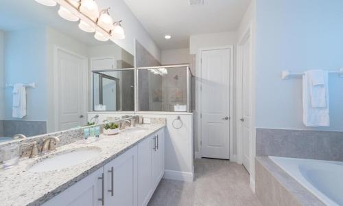 Luxury Villa with Private Pool on Encore Resort at Reunion Orlando Villa 4702 - image 12