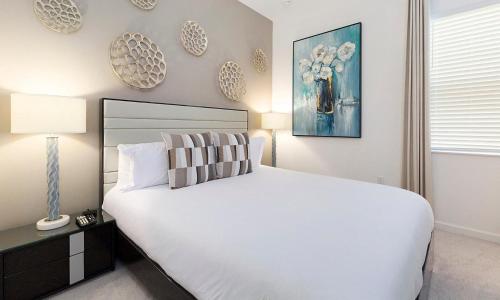 Rent this Luxury 5 Star Villa on Solterra Resort Orlando Villa 4543 - image 11