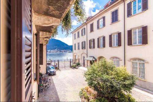 ALTIDO Viale Geno - Como Lake