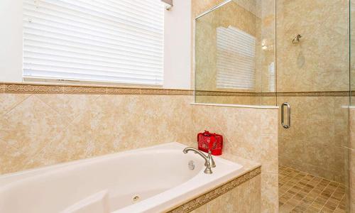 Rent Your Own Orlando Villa with Large Private Pool on Reunion Resort and Spa Orlando Villa 4561 - image 10