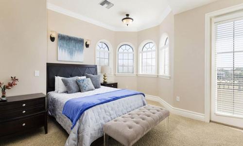 Rent Your Own Orlando Villa with Large Private Pool on Reunion Resort and Spa Orlando Villa 4741 - image 12