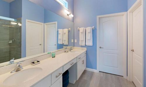 Rent Your Own Orlando Villa with Large Private Pool on Solterra Resort Orlando Villa 4730 - image 11