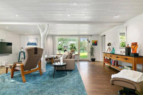 設施, Hazelnut Villa - Secluded - closeby town & a lake in 奧斯比