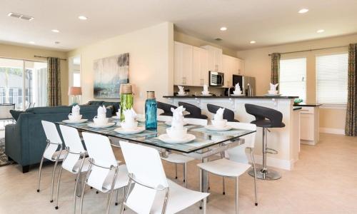 Ultimate 5 Star Villa with Private Pool on Encore Resort at Reunion Orlando Villa 4691 - image 5