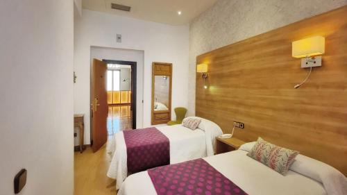 Hostal Aguilar, Madryt (zdjęcie 7)