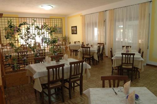 餐廳, Hotel Mediterraneo in 天堂海岸