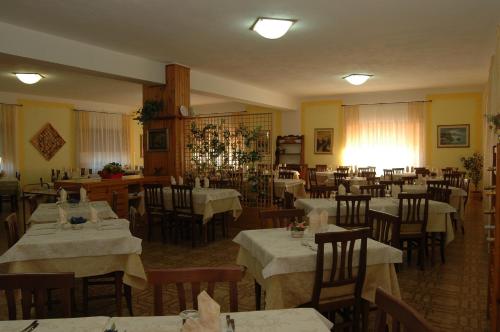 餐廳, Hotel Mediterraneo in 天堂海岸