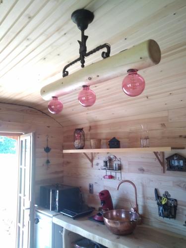 кухня, Au Paradou du Bûcheron Adults only (Au Paradou du Bucheron Adults only) in Спа