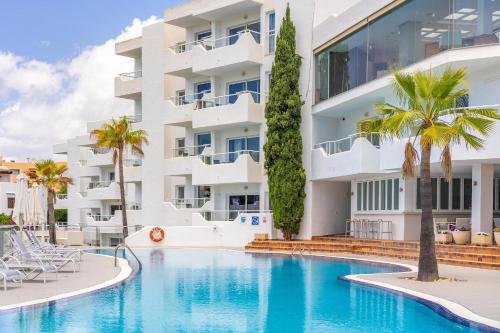  Apartamentos Ferrera Secret 5 in Cala Ferrera