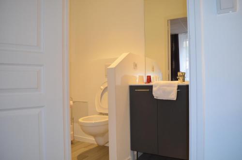 Hôtel de La Croix de Malte - image 12