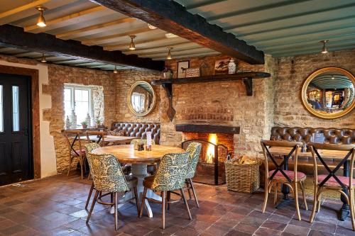 Restorāns, The Horse And Groom Inn in Charlton (Wiltshire)